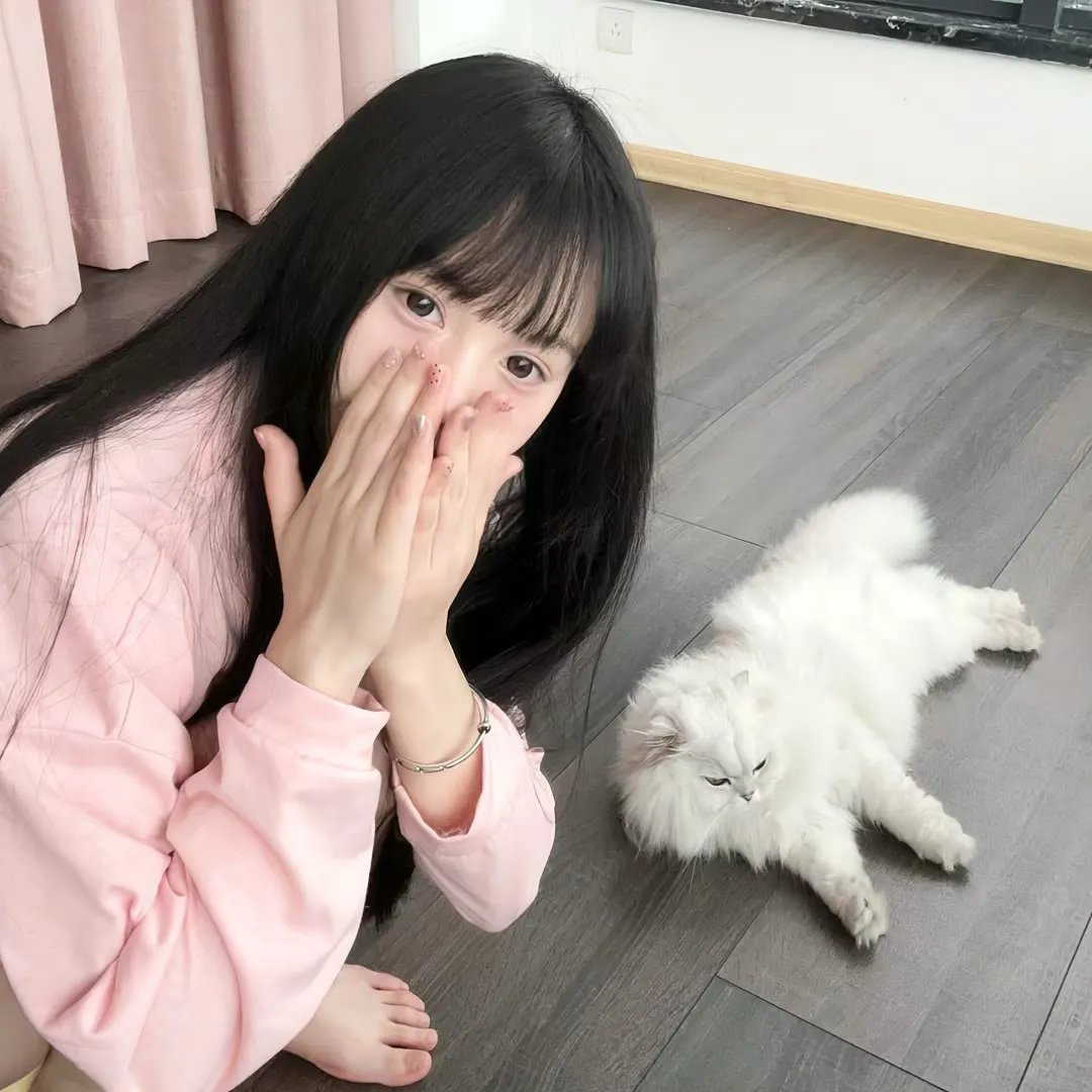 女人是恶魔封面